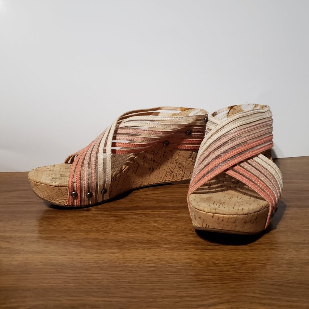 Lucky Brand Sandals 7.5 7 1/2โ Pink Coral Wedge Cork Strappy Heels Studded